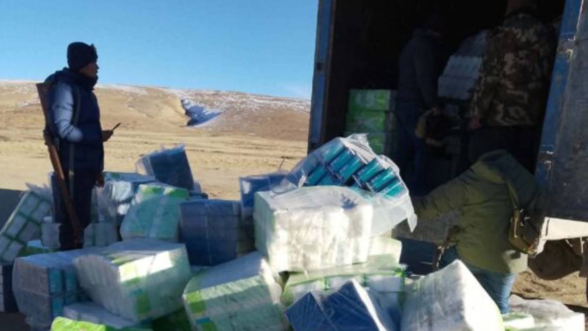 मुस्ताङको लोमान्थाङबाट दुई करोड भन्दा बढीको इलेक्ट्रिक भेप बरामद