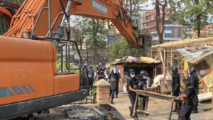 काठमाडौँका नदी किनारका अनधिकृत बस्ती हटाउन सुरु: यी हुन् सुकुमवासीका लागि तोकिएका अस्थायी बसोवासका स्थानहरू