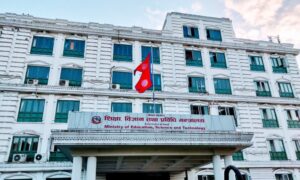 यी निजी विद्यालयले टेरेनन् सरकारको निर्देशन : न अवैध भर्ना शुल्क फिर्ता गरे, न शुल्क घटाए